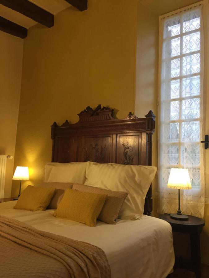Rue Du Chateau Lalinde ภายนอก รูปภาพ